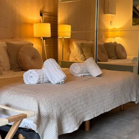 Light Spacious, Recently Refurbished Near To Apartman *